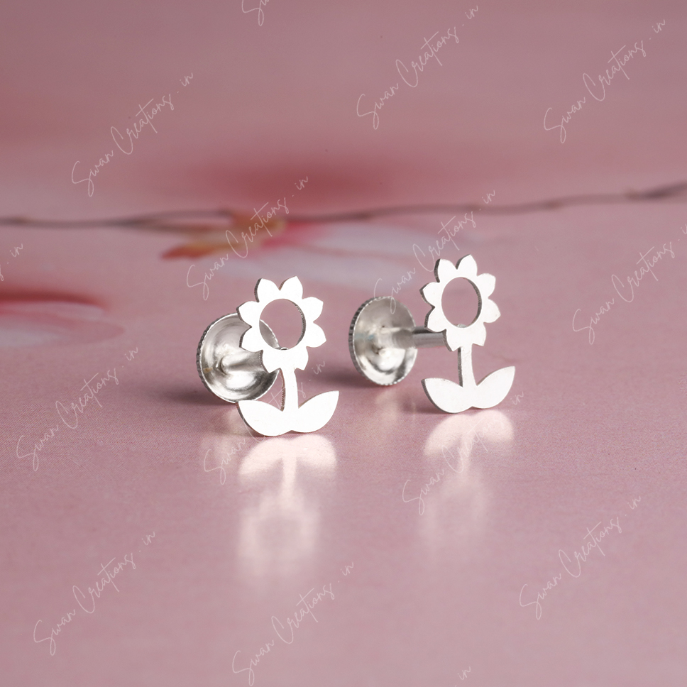 sunflower-swancreations-earrings-everday earrings-925 silver stud-925 earrings-silver earring-925 silver earring 925 Silver Earring - SUN FLOWER - Image 1