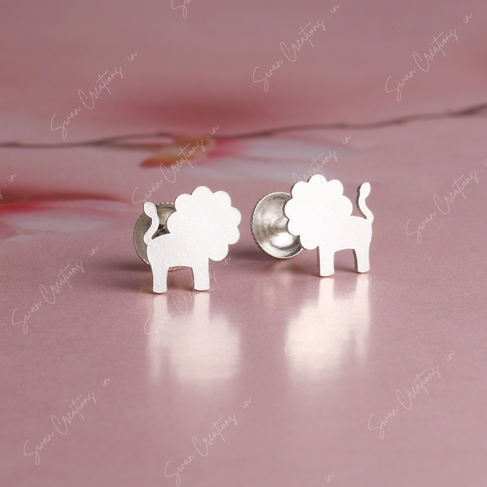 lion-swancreations-earrings-everday earrings-925 silver stud-925 earrings-silver earring-925 silver earring 925 Silver Earring - LION - Image 1